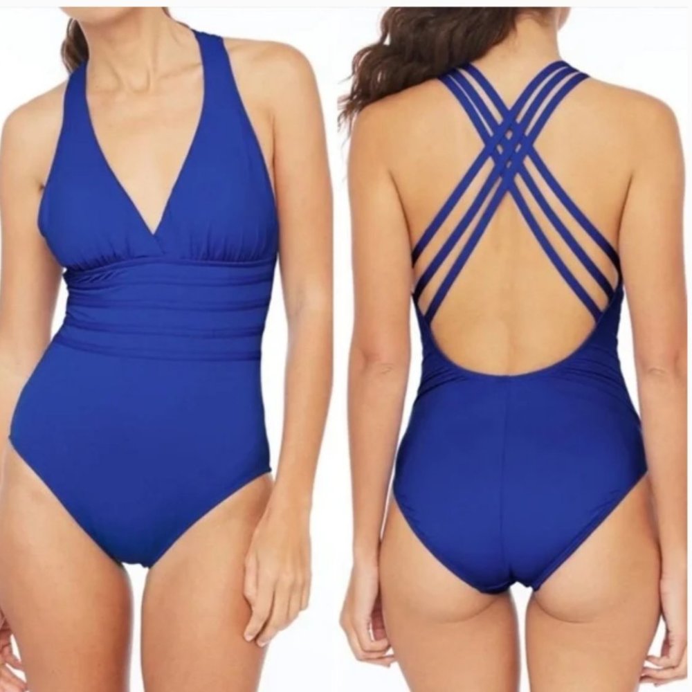 LA BLANCA Island Goddess Cross-Back One Piece Swimsuit